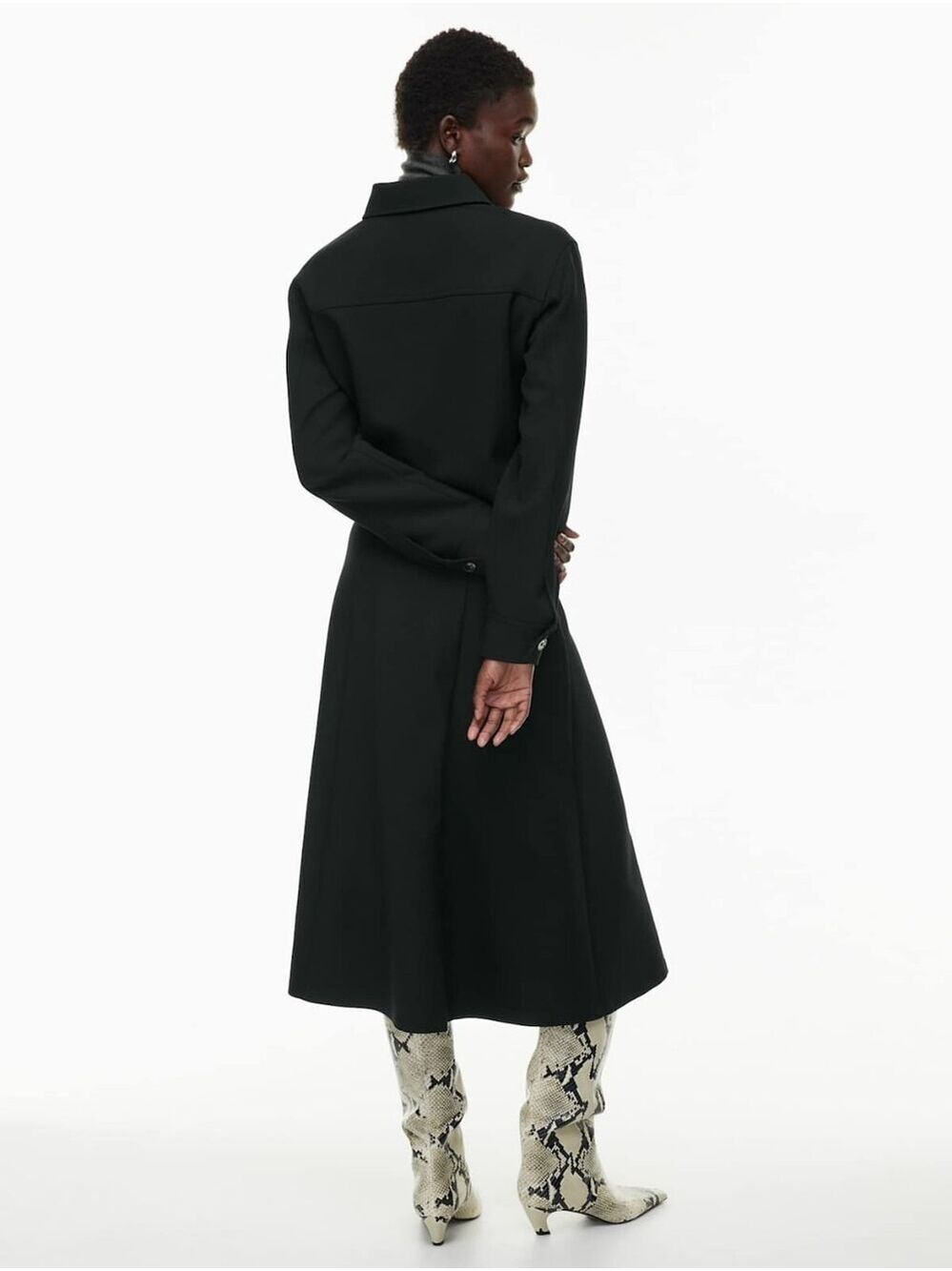 Aritzia Wilfred Black Little Cropped Jacket with Chest Pockets - Picture 4 of 16
